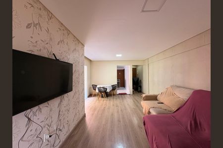 Apartamento à venda com 100m², 3 quartos e 2 vagasSala