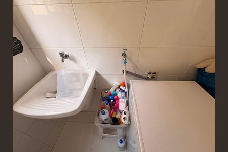 Apartamento à venda com 100m², 3 quartos e 2 vagasLavanderia