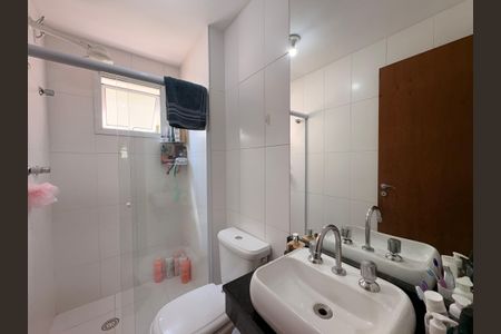 Apartamento à venda com 100m², 3 quartos e 2 vagasBanheiro 