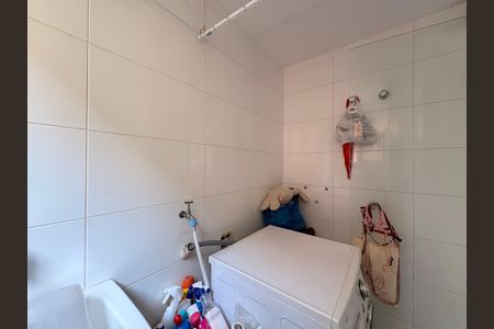 Apartamento à venda com 100m², 3 quartos e 2 vagasLavanderia