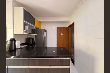 Apartamento à venda com 100m², 3 quartos e 2 vagasCozinha