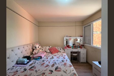 Apartamento à venda com 100m², 3 quartos e 2 vagasQuarto 2