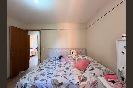 Apartamento à venda com 100m², 3 quartos e 2 vagasQuarto 2