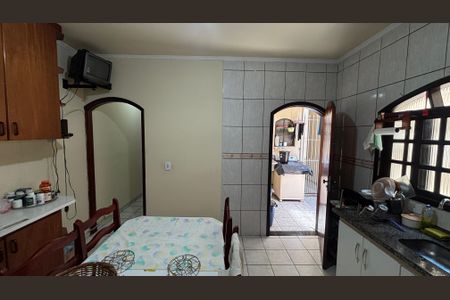 Casa à venda com 188m², 3 quartos e 2 vagasCozinha