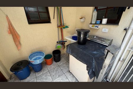 Casa à venda com 188m², 3 quartos e 2 vagasÁrea de Serviço