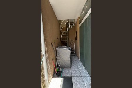 Casa à venda com 188m², 3 quartos e 2 vagasÁrea de Serviço - Quintal