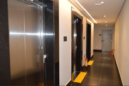 Studio para alugar com 23m², 1 quarto e sem vagaElevadores