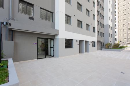 Apartamento para alugar com 43m², 2 quartos e 1 vagaÁrea comum 