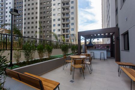 Apartamento para alugar com 43m², 2 quartos e 1 vagaÁrea comum - Churrasqueira