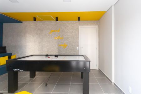 Apartamento para alugar com 43m², 2 quartos e 1 vagaÁrea de Jogos 