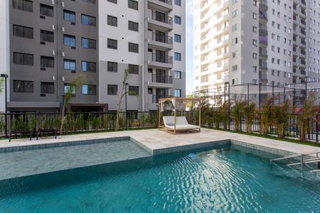 Apartamento para alugar com 43m², 2 quartos e 1 vagaÁrea comum - Piscina