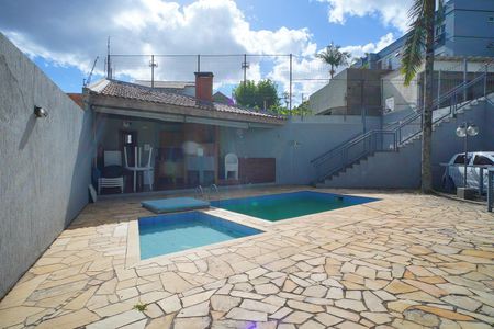 Apartamento à venda com 60m², 2 quartos e 1 vagaÁrea comum - Piscina