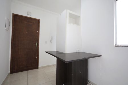 Sala de apartamento para alugar com 1 quarto, 114m² em Vila Silvestre, Santo André