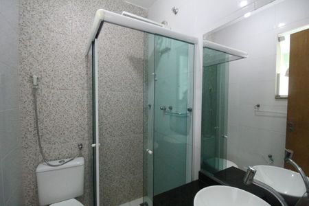 Casa para alugar com 100m², 2 quartos e 1 vagaBanheiro social