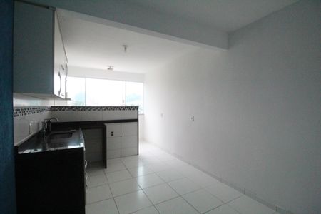 Casa para alugar com 100m², 2 quartos e 1 vagaCozinha 