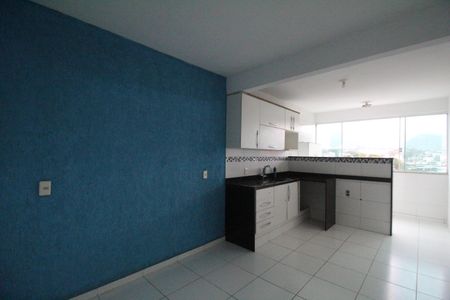 Casa para alugar com 100m², 2 quartos e 1 vagaCozinha 