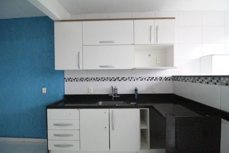 Casa para alugar com 100m², 2 quartos e 1 vagaCozinha 