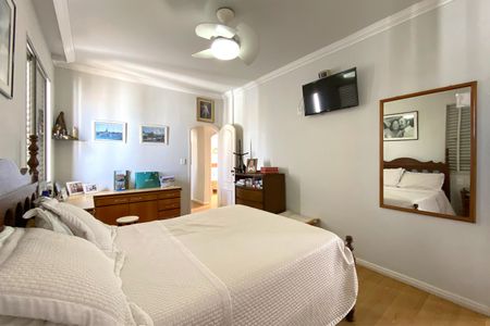 Apartamento à venda com 150m², 4 quartos e 2 vagasSuite 1