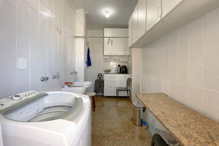 Apartamento à venda com 150m², 4 quartos e 2 vagasÁrea de Serviço