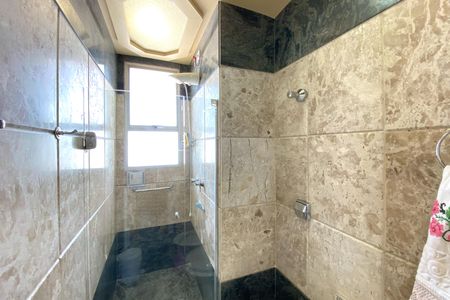 Apartamento à venda com 150m², 4 quartos e 2 vagasBanheiro