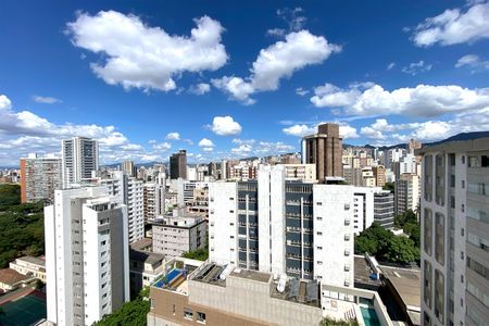 Apartamento à venda com 150m², 4 quartos e 2 vagasVista da Suite 1