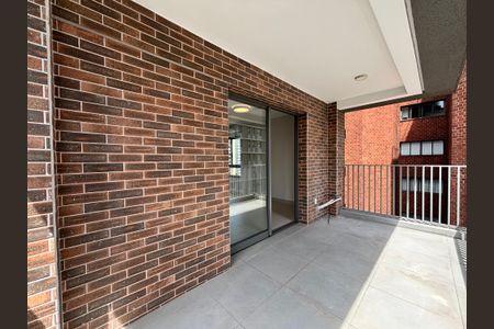 Apartamento para alugar com 97m², 2 quartos e 1 vagaVaranda