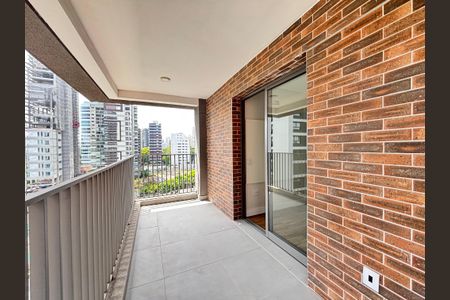 Apartamento para alugar com 97m², 2 quartos e 1 vagaSuíte 1 varanda