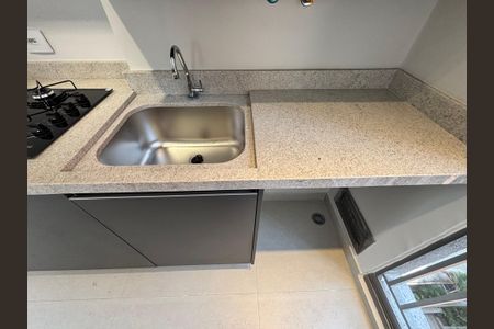 Apartamento para alugar com 97m², 2 quartos e 1 vagaÁrea de Serviço