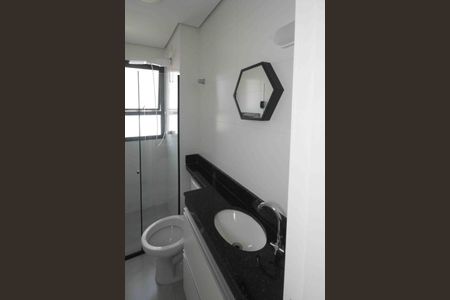 Apartamento para alugar com 45m², 2 quartos e 1 vaga Apartamento para alugar com 45m², 2 quartos e 1 vagaBanheiro