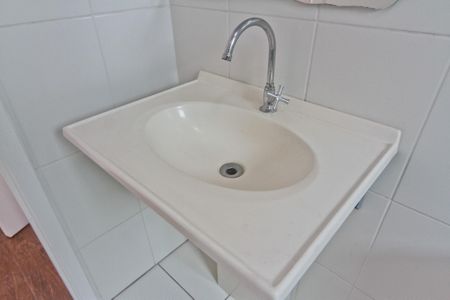 Apartamento para alugar com 62m², 2 quartos e 1 vaga Apartamento para alugar com 62m², 2 quartos e 1 vagaBanheiro da Suíte