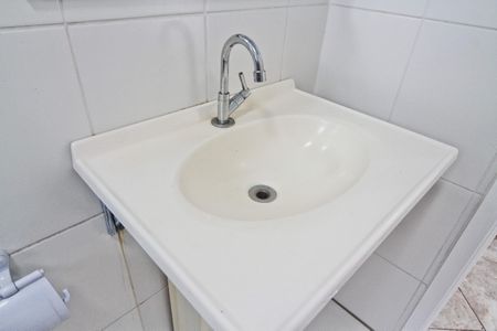 Apartamento para alugar com 62m², 2 quartos e 1 vaga Apartamento para alugar com 62m², 2 quartos e 1 vagaBanheiro