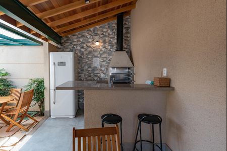 Apartamento à venda com 68m², 2 quartos e 1 vagaÁrea comum - Churrasqueira