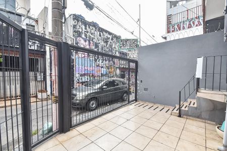 Casa para alugar com 72m², 2 quartos e sem vaga