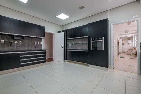 Apartamento para alugar com 380m², 4 quartos e 2 vagasCozinha