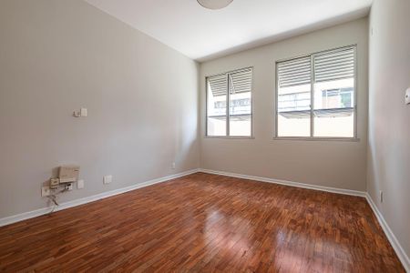 Apartamento para alugar com 380m², 4 quartos e 2 vagasQuarto 4
