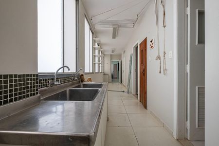 Apartamento para alugar com 380m², 4 quartos e 2 vagasÁrea de Serviço