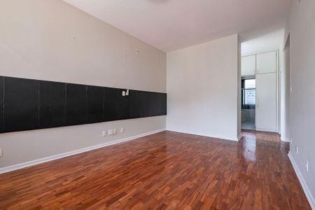 Apartamento para alugar com 380m², 4 quartos e 2 vagasSuíte 1