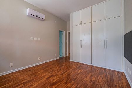Apartamento para alugar com 380m², 4 quartos e 2 vagasSuíte 3
