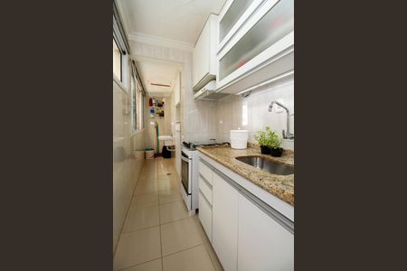 Apartamento à venda com 63m², 3 quartos e sem vagaCozinha e Área de Serviço