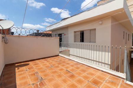 Casa à venda com 200m², 3 quartos e 3 vagasÁrea de Serviço