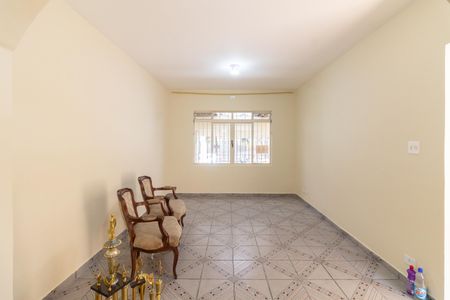 Casa à venda com 200m², 3 quartos e 3 vagasSala