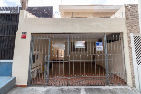 Casa à venda com 200m², 3 quartos e 3 vagasFachada