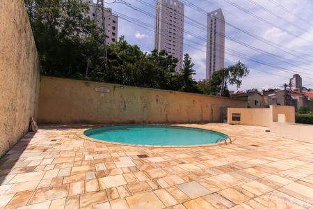 Apartamento para alugar com 65m², 2 quartos e 1 vaga Apartamento para alugar com 65m², 2 quartos e 1 vagaÁrea comum - Piscina