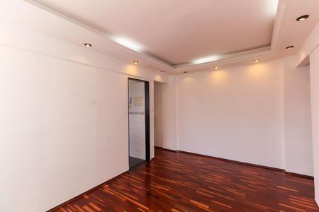 Apartamento para alugar com 65m², 2 quartos e 1 vaga Apartamento para alugar com 65m², 2 quartos e 1 vagaSala