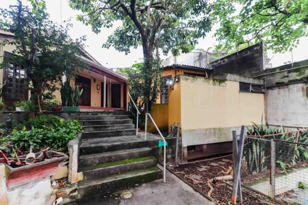 Casa à venda com 380m², 8 quartos e 2 vagasCasa 2 - Quintal