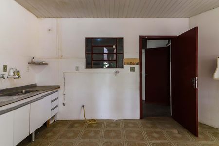 Casa à venda com 380m², 8 quartos e 2 vagasCasa 2 - Cozinha