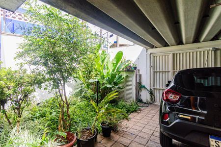 Casa à venda com 380m², 8 quartos e 2 vagasCasa 1 - Garagem