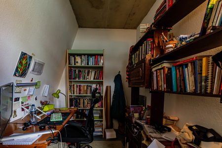 Casa à venda com 380m², 8 quartos e 2 vagasCasa 1 - Quarto de Serviço