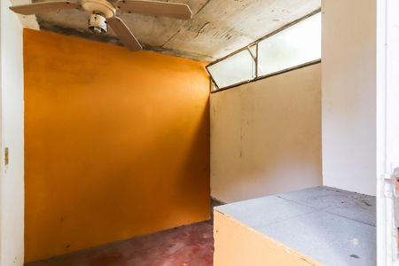 Casa à venda com 380m², 8 quartos e 2 vagasCasa 2 - Quarto de Serviço