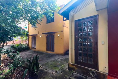 Casa à venda com 380m², 8 quartos e 2 vagasCasa 2 - Quintal
